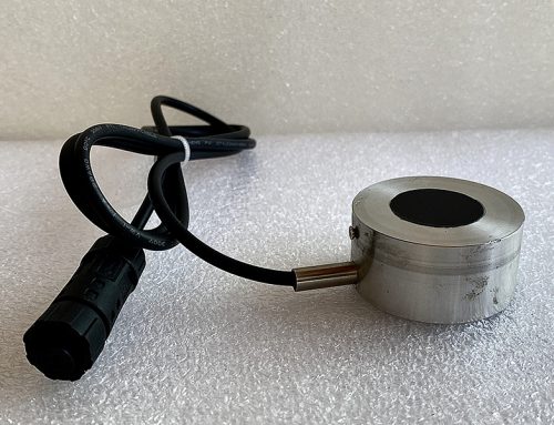 Sensor de nivel de tanque de combustible ultrasónico